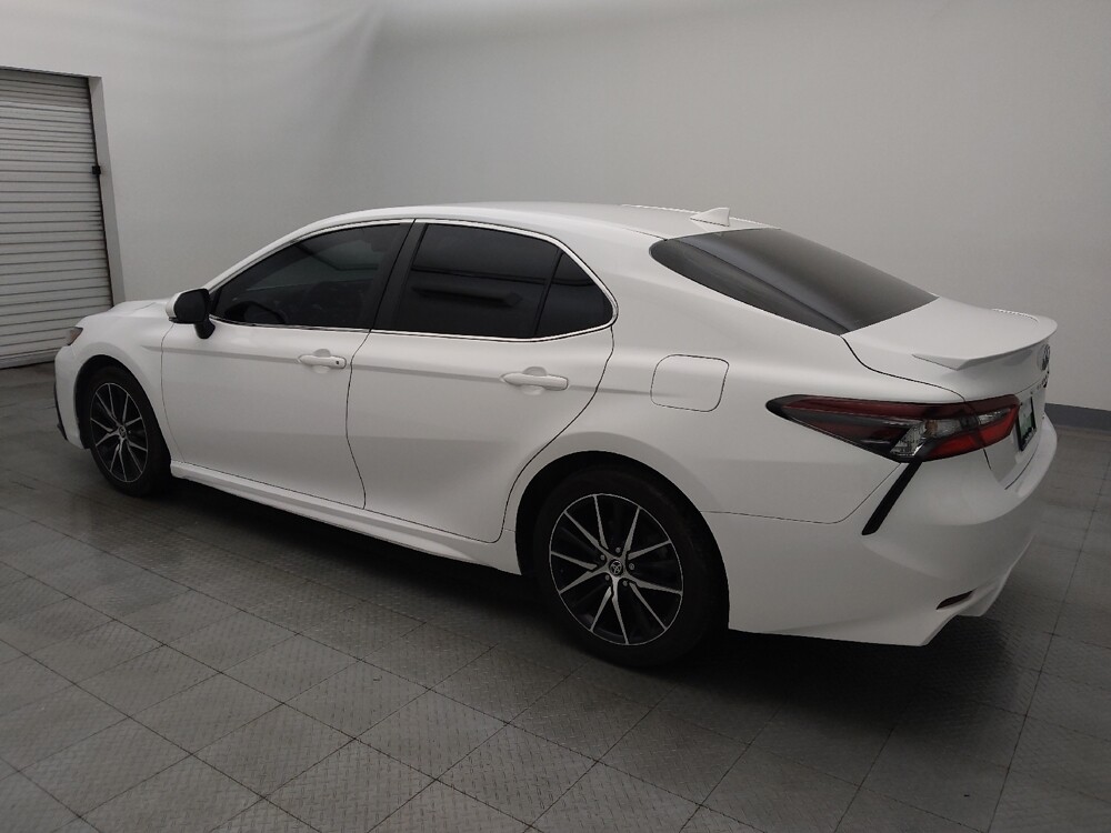 2022 Toyota Camry in Metairie, LA 70006 - 18112124 3