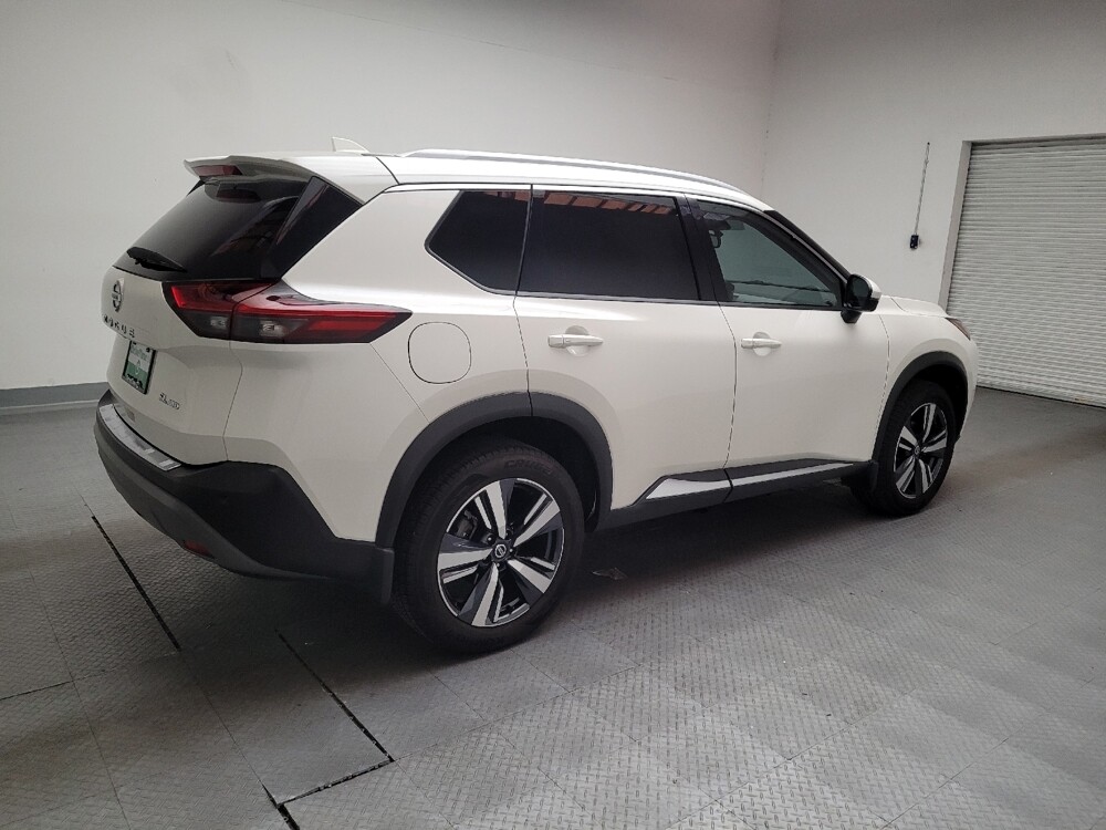 2021 Nissan Rogue in Downey, CA 90241 - 18112125 10