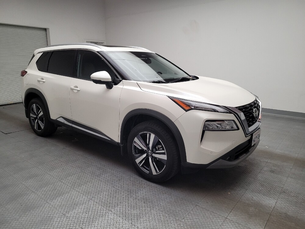 2021 Nissan Rogue in Downey, CA 90241 - 18112125 11
