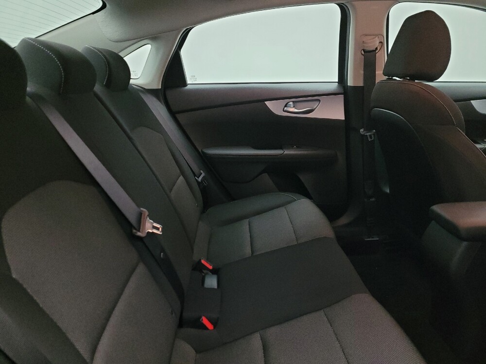 2024 Kia Forte in Albuquerque, NM 87113 - 18112126 19