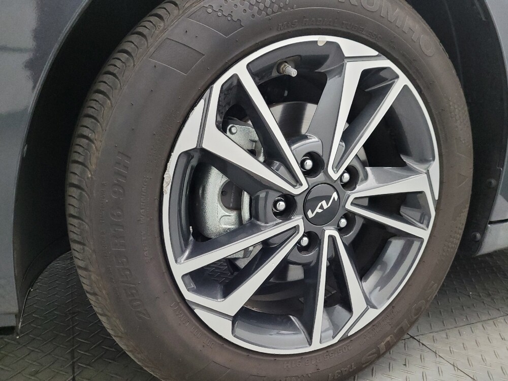 2024 Kia Forte in Albuquerque, NM 87113 - 18112126 31