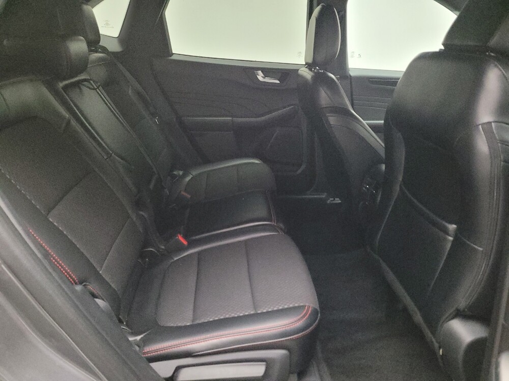 2024 Ford Escape in Downey, CA 90241 - 18112139 19