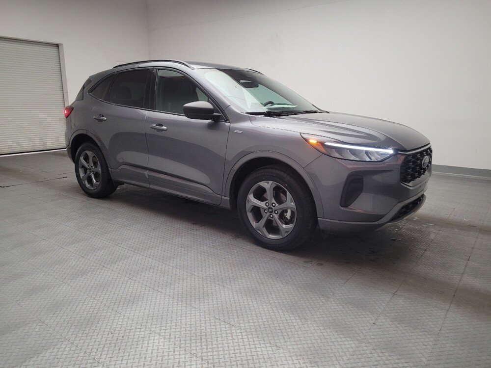 2024 Ford Escape in Downey, CA 90241 - 18112139 11