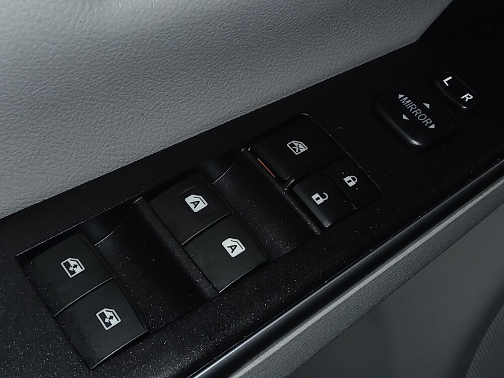 2017 Toyota Camry in Pelham, AL 35124 - 18112140 27