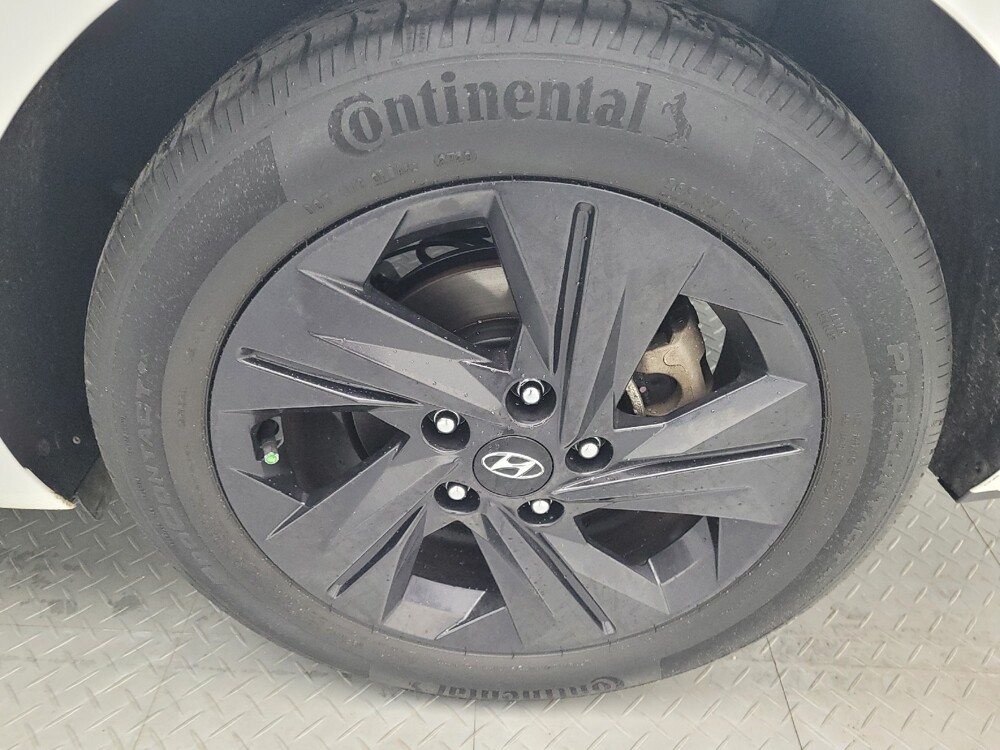 2021 Hyundai Elantra in Greenville, NC 27834 - 18112142 31