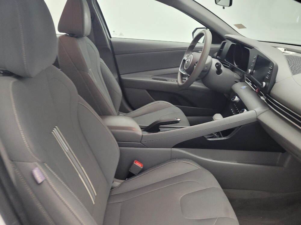 2021 Hyundai Elantra in Greenville, NC 27834 - 18112142 21