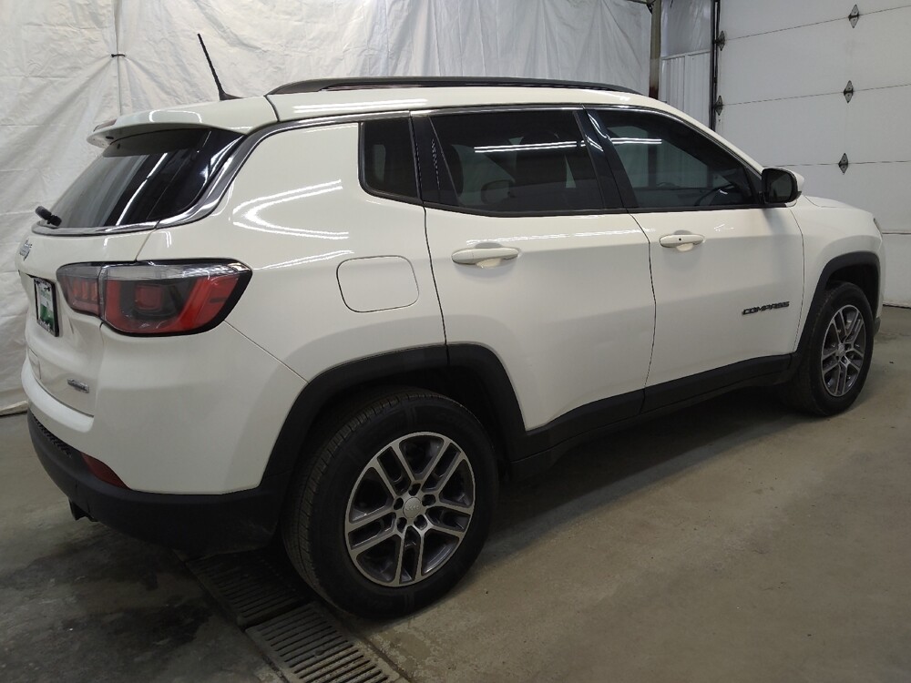 2017 Jeep Compass in Cincinnati, OH 45255 - 18112148 10