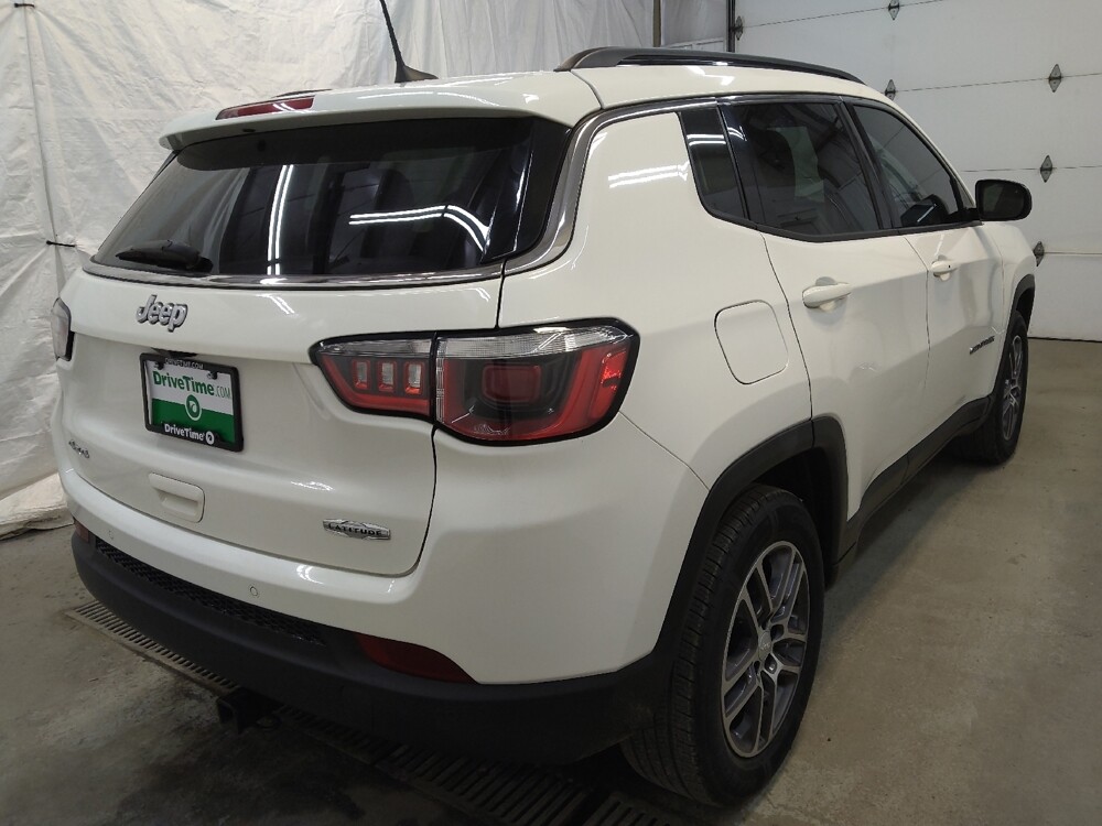 2017 Jeep Compass in Cincinnati, OH 45255 - 18112148 9