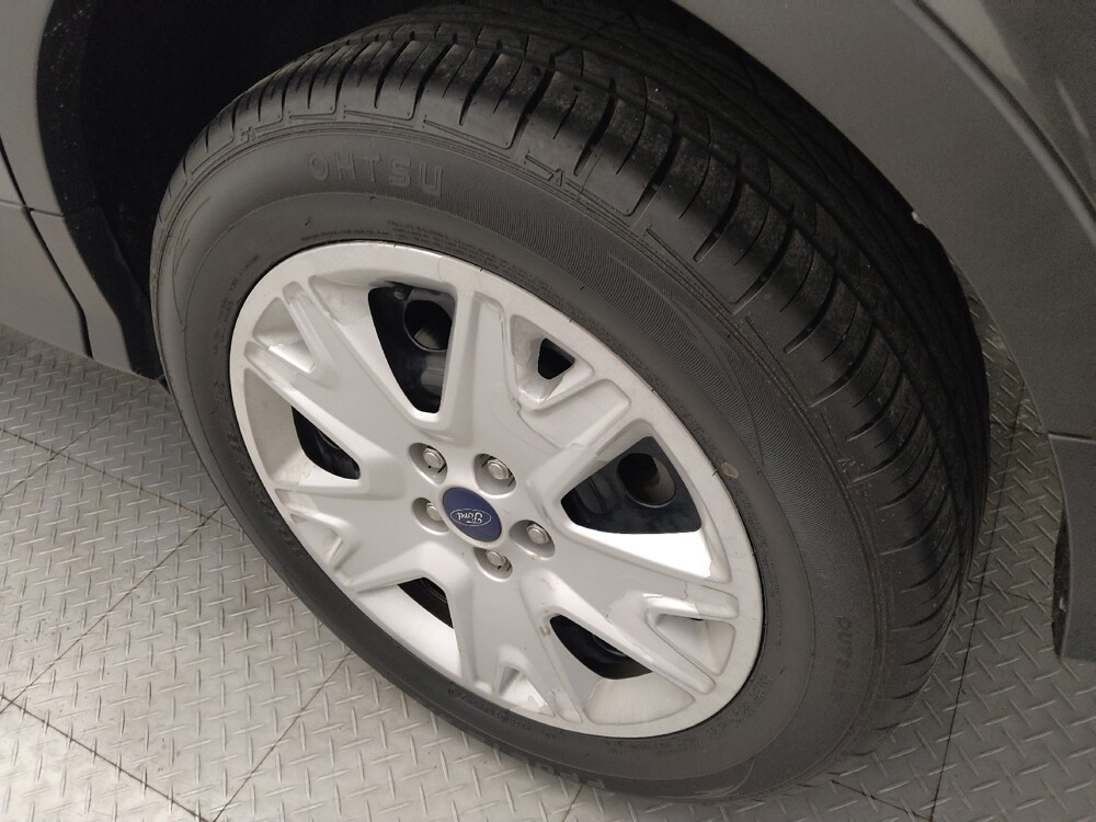 2016 Ford Escape in Houston, TX 77034 - 18112160 31