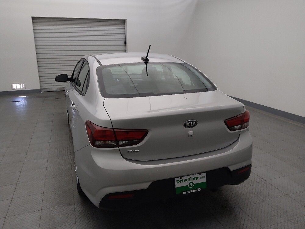 2019 Kia Rio in Live Oak, TX 78233 - 18112164 6