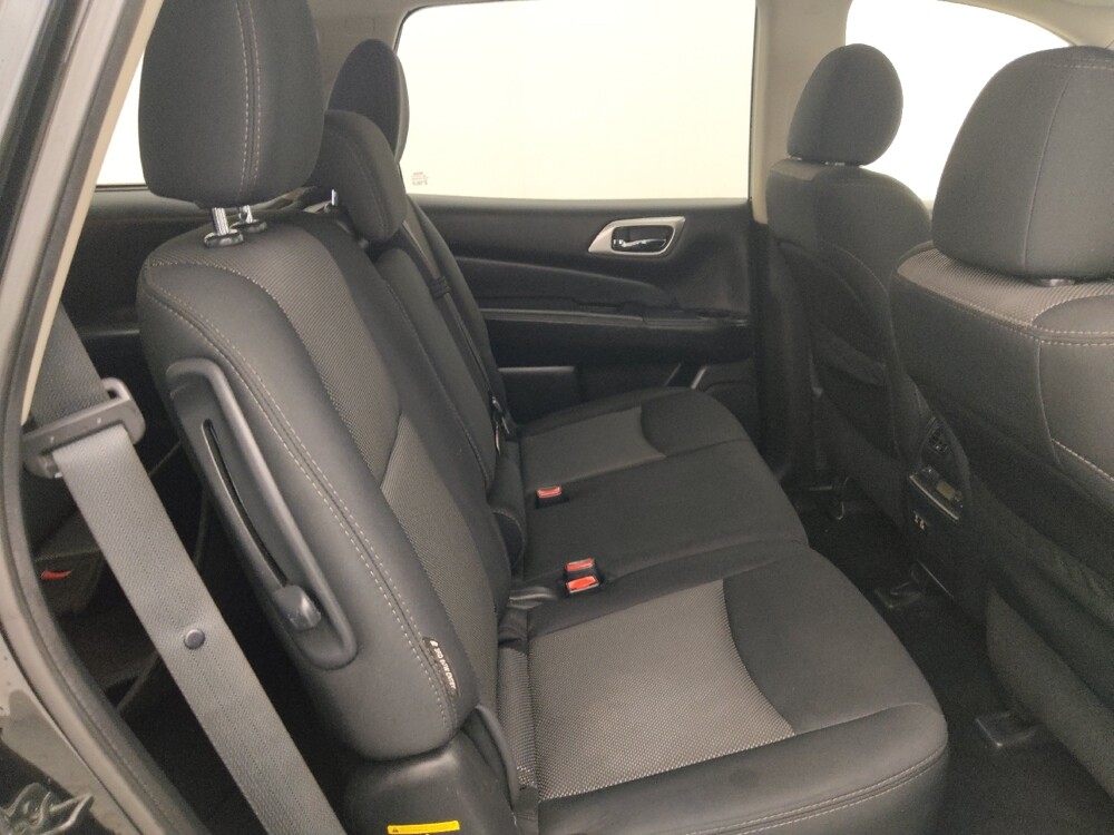 2020 Nissan Pathfinder in Tampa, FL 33612 - 18112166 19