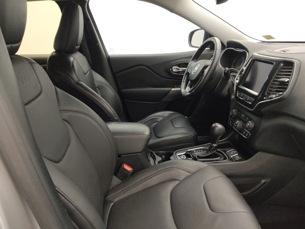 2020 Jeep Cherokee in Tampa, FL 33612 - 18112167 21