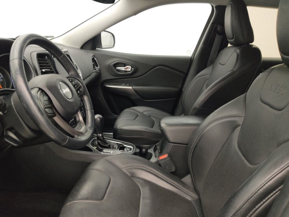 2020 Jeep Cherokee in Tampa, FL 33612 - 18112167 17