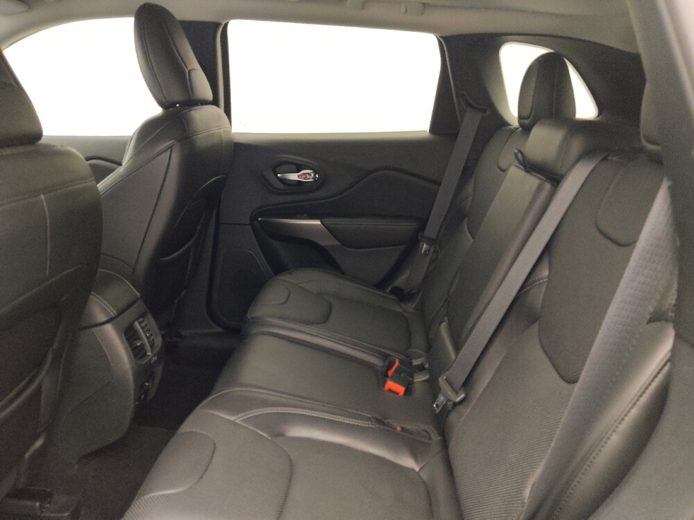 2020 Jeep Cherokee in Tampa, FL 33612 - 18112167 18