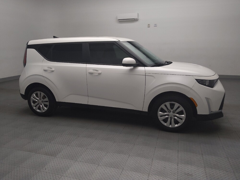 2024 Kia Soul in Lewisville, TX 75067 - 18112168 11