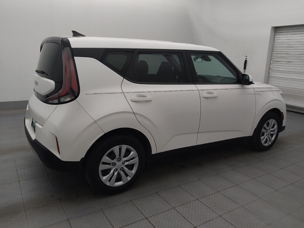 2023 Kia Soul in Tampa, FL 33612 - 18112171 10