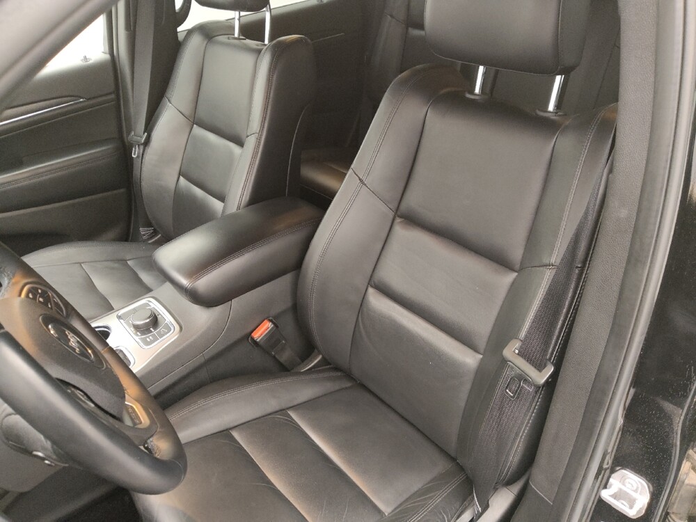 2018 Jeep Grand Cherokee in Independence, MO 64055 - 18112174 17