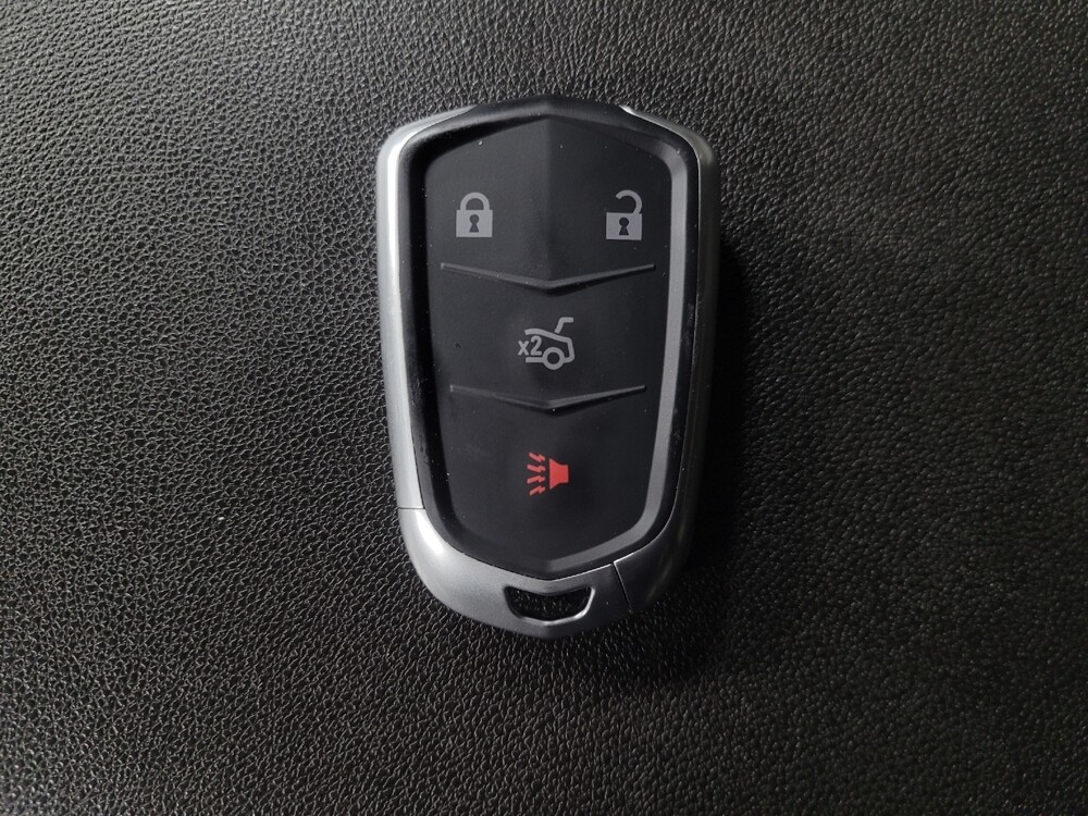 2020 Chevrolet Equinox in Stone Mountain, GA 30083 - 18112177 32