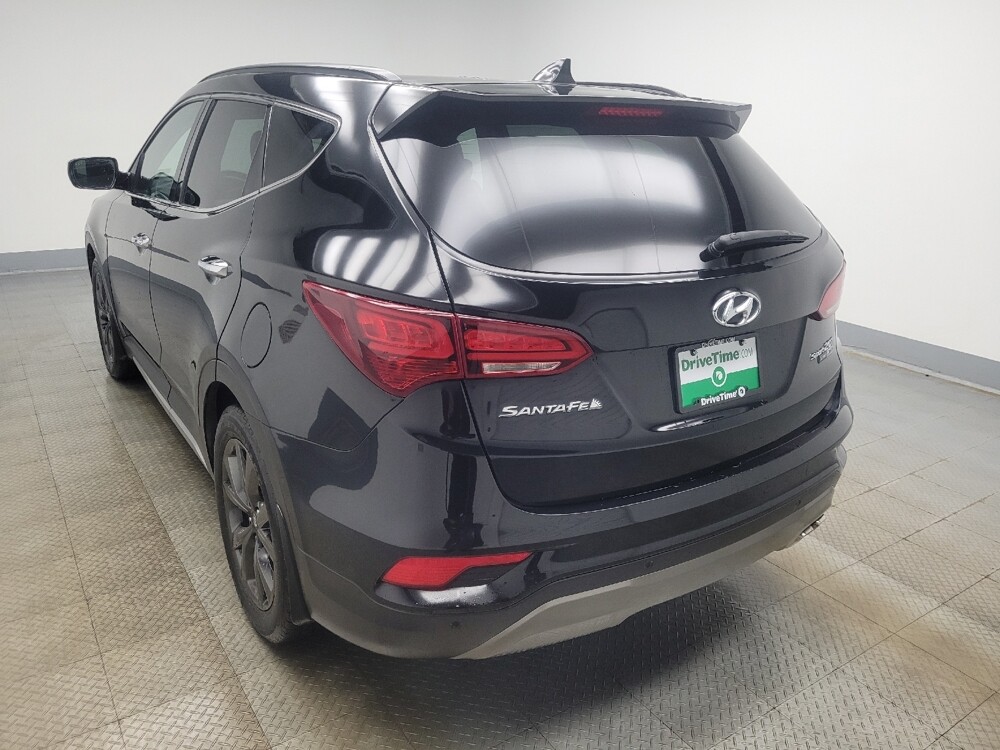 2018 Hyundai Santa Fe in Indianapolis, IN 46219 - 18112182 5