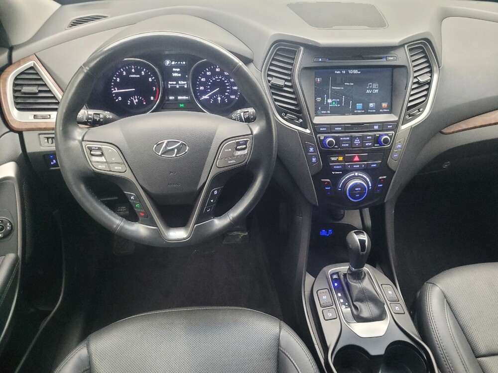 2018 Hyundai Santa Fe in Indianapolis, IN 46219 - 18112182 22