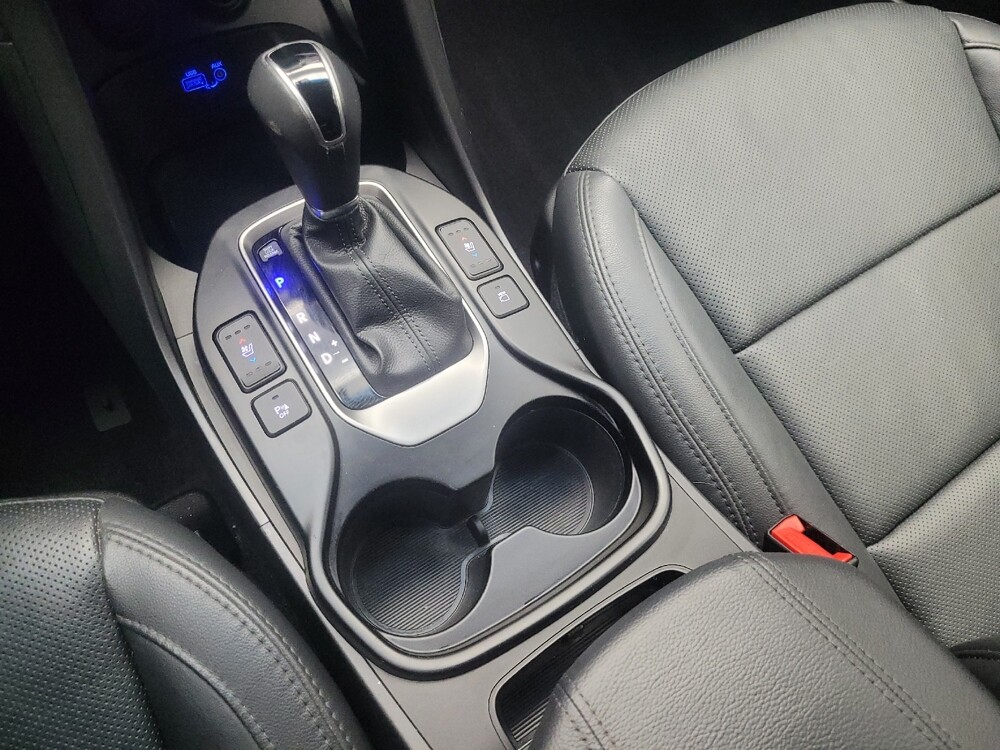 2018 Hyundai Santa Fe in Indianapolis, IN 46219 - 18112182 26