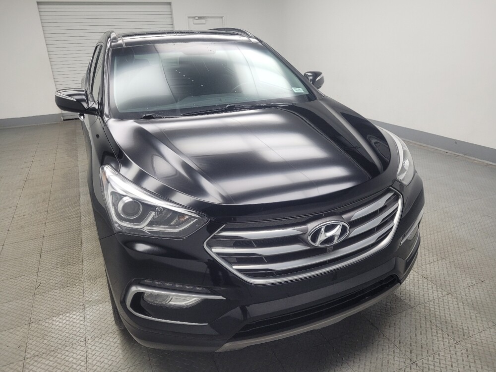 2018 Hyundai Santa Fe in Indianapolis, IN 46219 - 18112182 14
