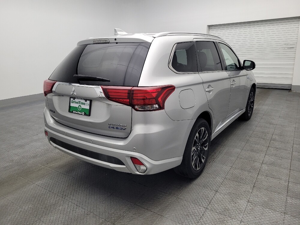 2018 Mitsubishi Outlander in Pelham, AL 35124 - 18112192 9