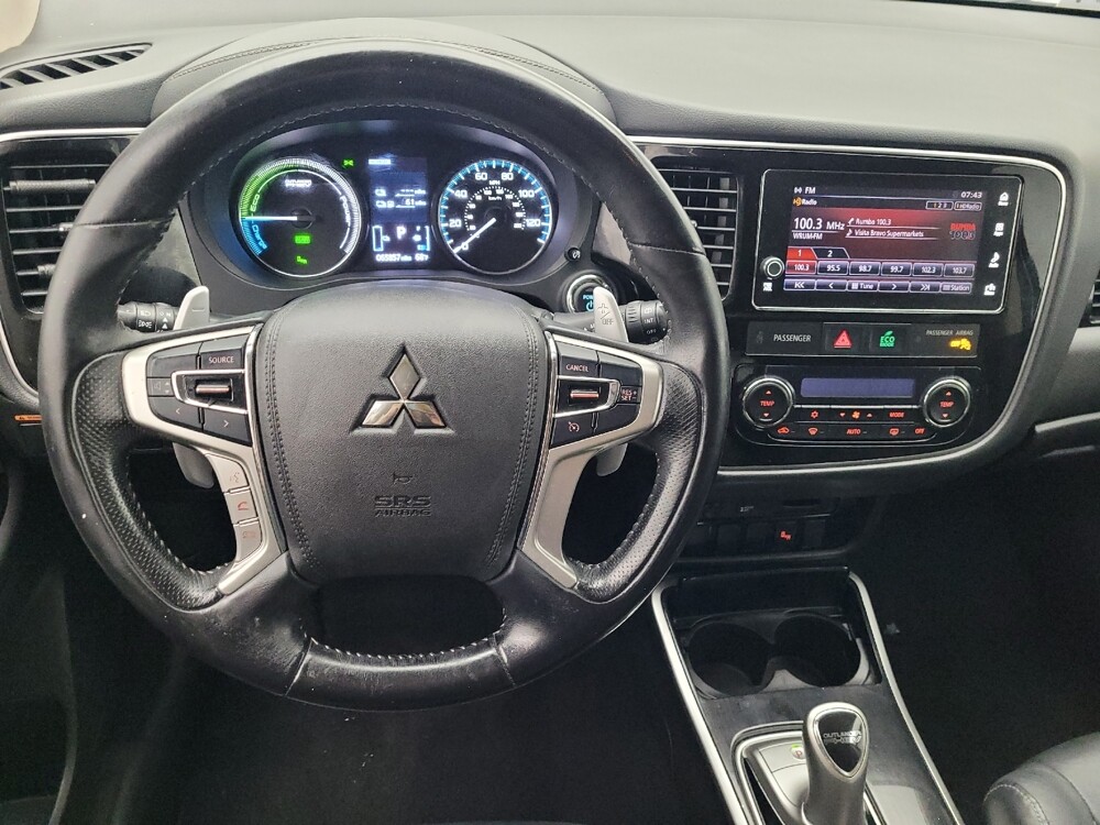 2018 Mitsubishi Outlander in Pelham, AL 35124 - 18112192 22