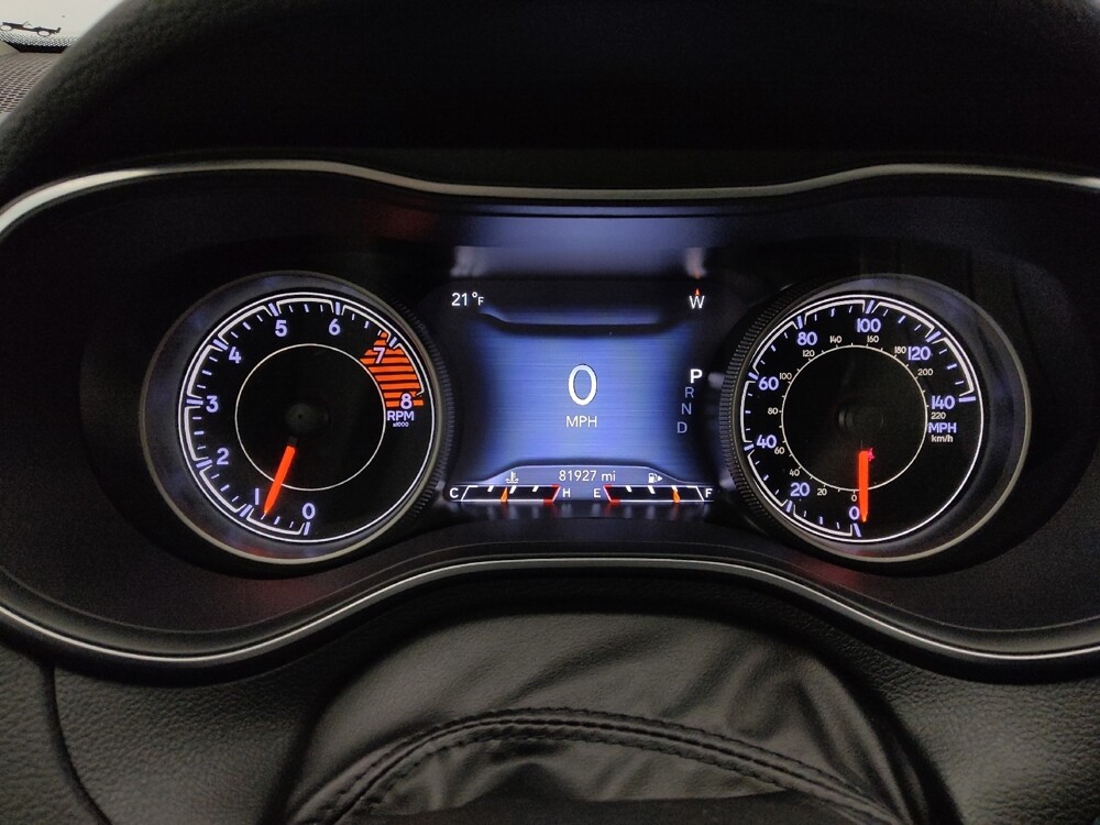 2020 Jeep Cherokee in Gladstone, MO 64118 - 18112196 23