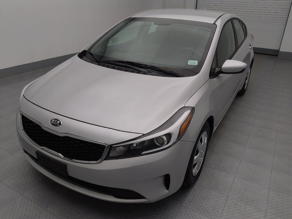 2017 Kia Forte in St. Louis, MO 63136 - 18112202 15