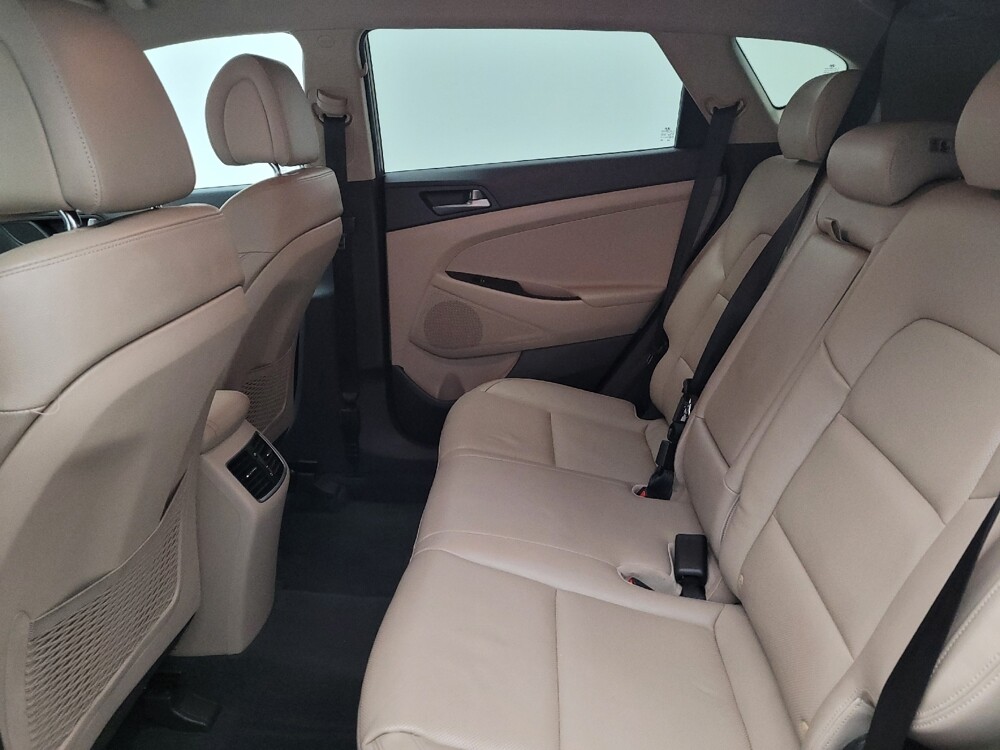 2016 Hyundai Tucson in Louisville, KY 40258 - 18112211 18