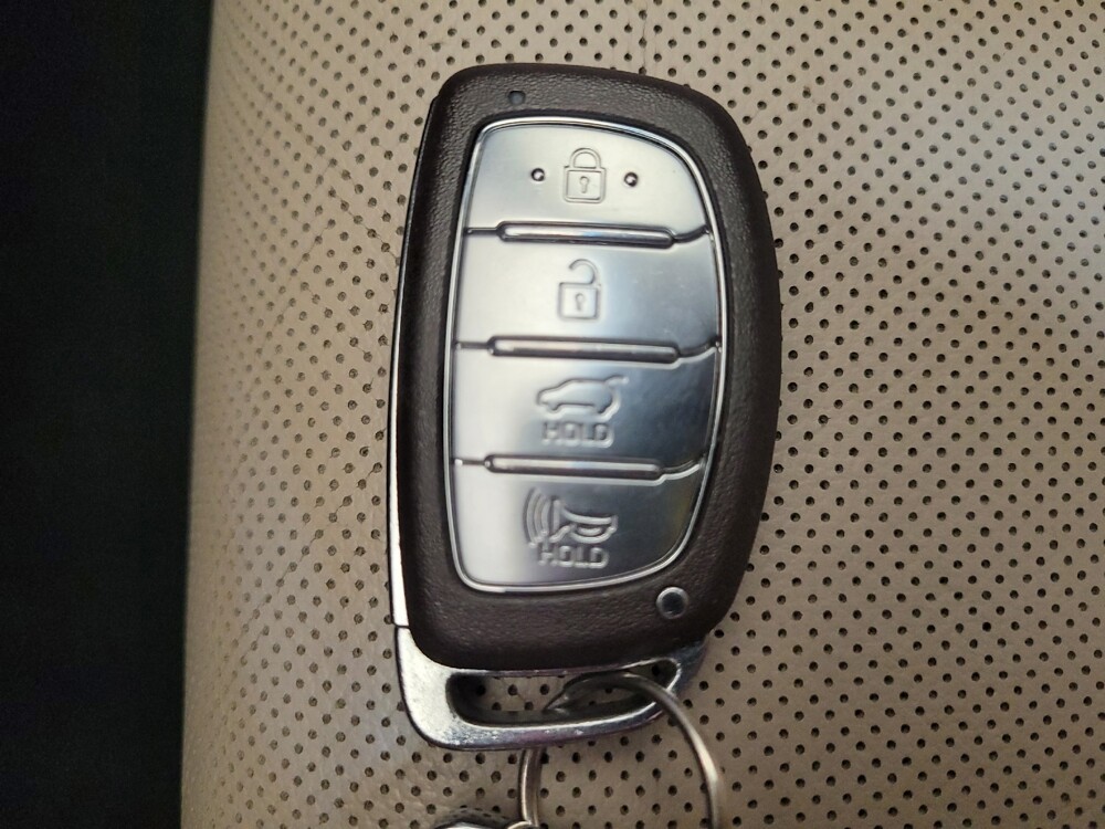 2016 Hyundai Tucson in Louisville, KY 40258 - 18112211 32