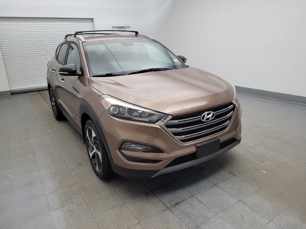 2016 Hyundai Tucson in Louisville, KY 40258 - 18112211 13