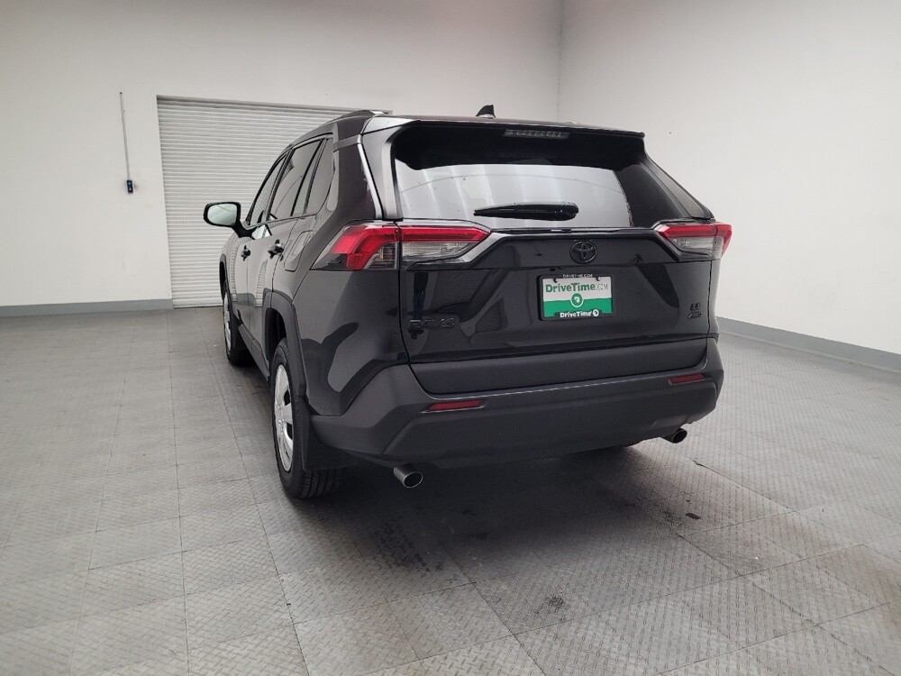 2019 Toyota RAV4 in Downey, CA 90241 - 18112213 6