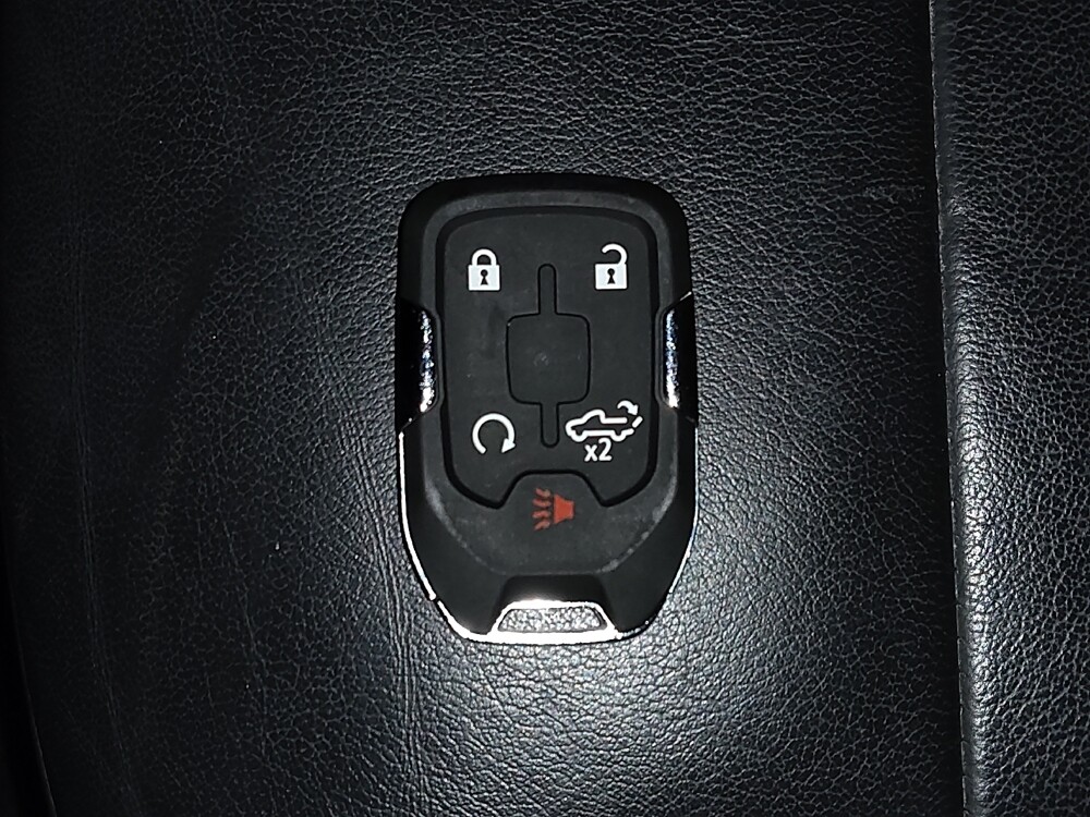 2020 Chevrolet Silverado 1500 in Hialeah, FL 33014 - 18112221 32