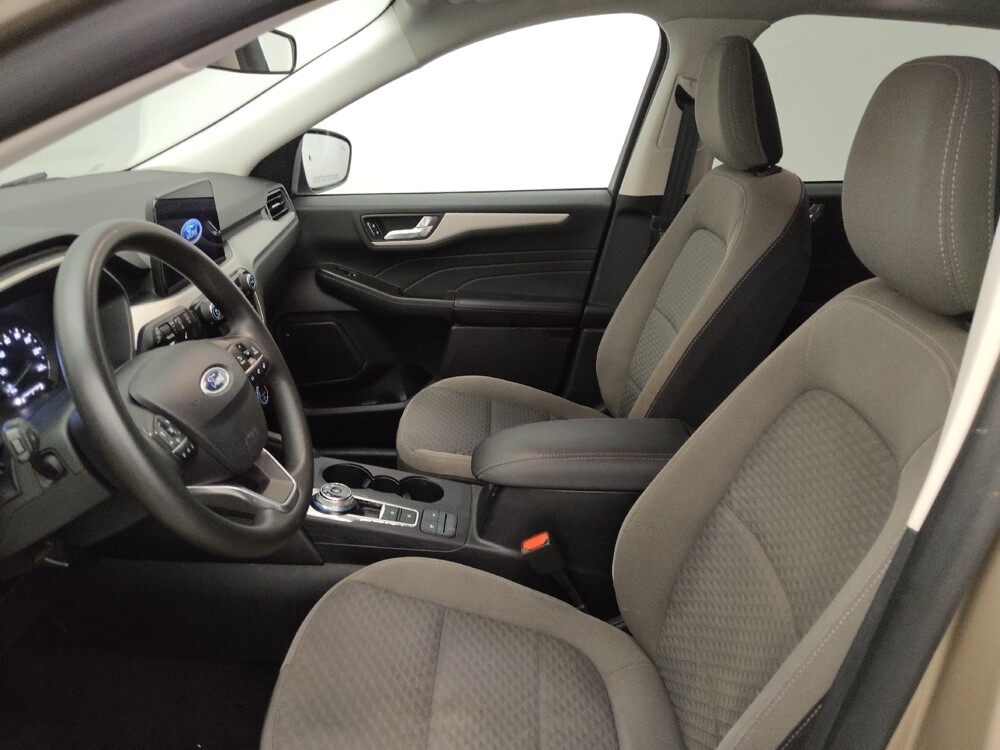 2021 Ford Escape in Tallahassee, FL 32304 - 18112225 17