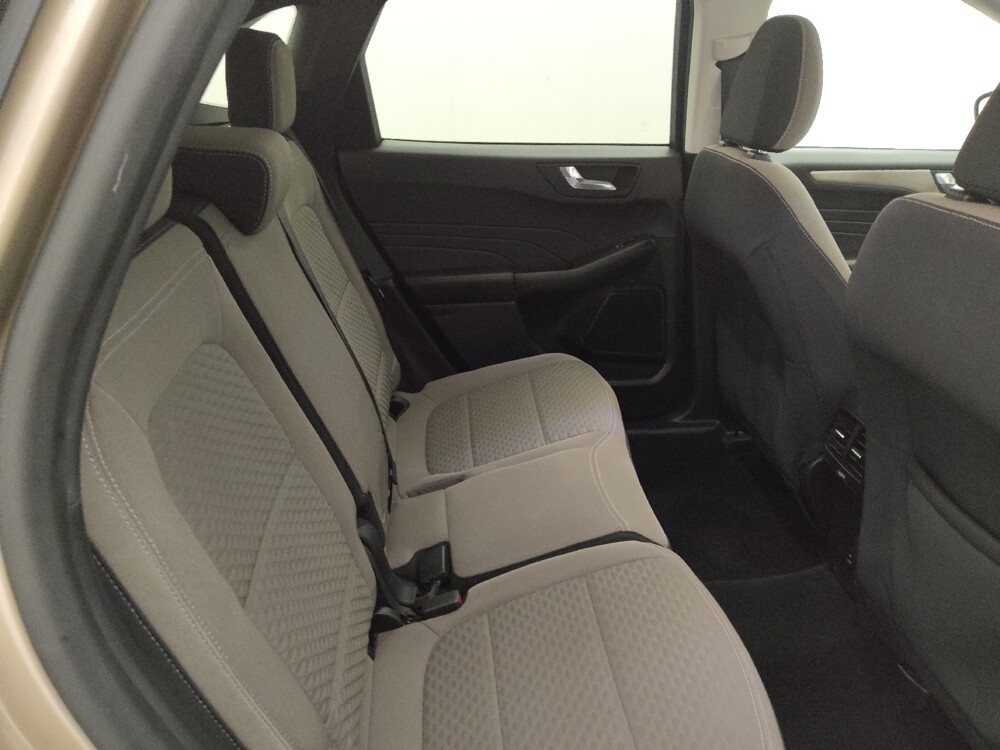 2021 Ford Escape in Tallahassee, FL 32304 - 18112225 19