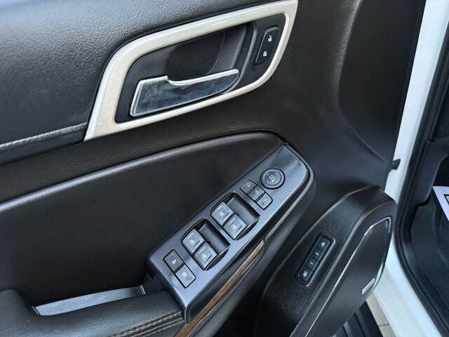 2018 GMC Yukon XL in Knoxville, TN 37920 - 18112229 29