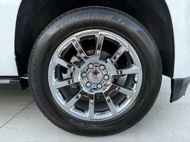 2018 GMC Yukon XL in Knoxville, TN 37920 - 18112229 42