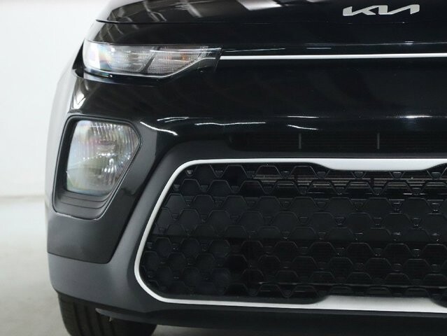 2022 Kia Soul in Bedford, OH 44146 - 18112231 6