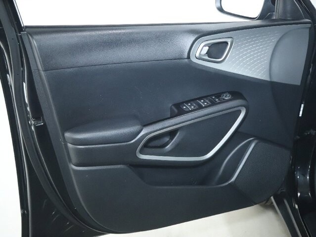 2022 Kia Soul in Bedford, OH 44146 - 18112231 15