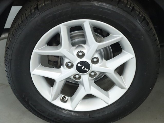 2022 Kia Soul in Bedford, OH 44146 - 18112231 12