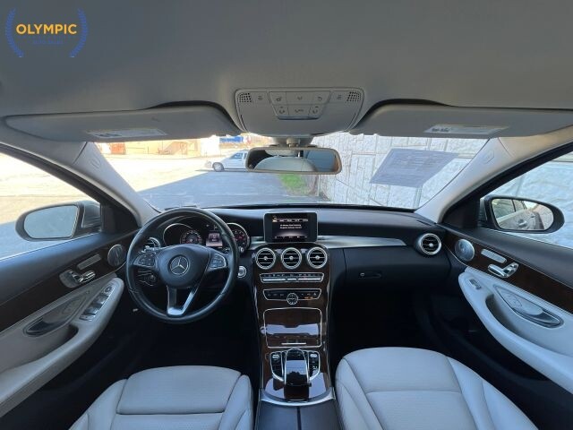 2015 Mercedes-Benz C 300 in Decatur, GA 30032 - 18112236 20