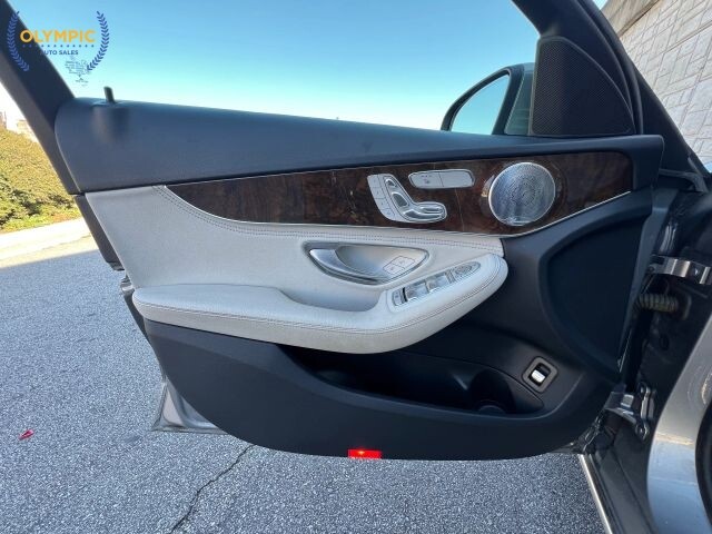 2015 Mercedes-Benz C 300 in Decatur, GA 30032 - 18112236 39