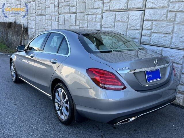 2015 Mercedes-Benz C 300 in Decatur, GA 30032 - 18112236 4