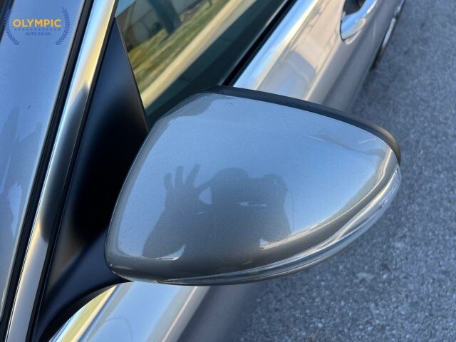 2015 Mercedes-Benz C 300 in Decatur, GA 30032 - 18112236 17