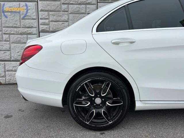 2016 Mercedes-Benz C 300 in Decatur, GA 30032 - 18112237 12