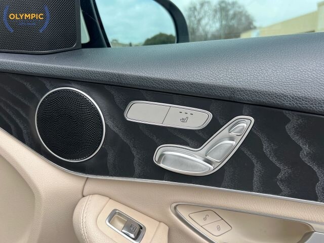 2016 Mercedes-Benz C 300 in Decatur, GA 30032 - 18112237 37