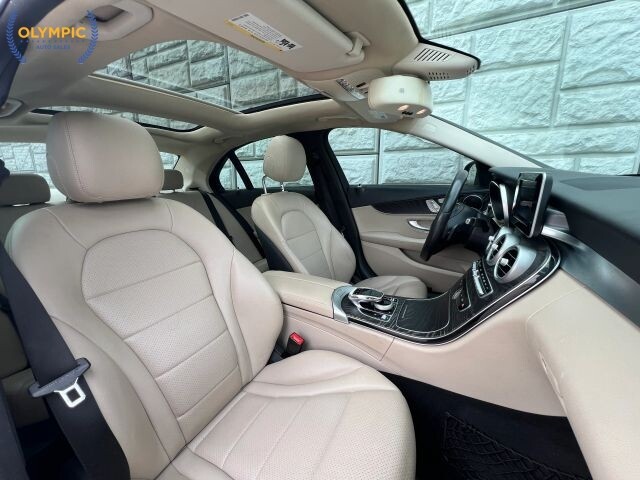 2016 Mercedes-Benz C 300 in Decatur, GA 30032 - 18112237 45