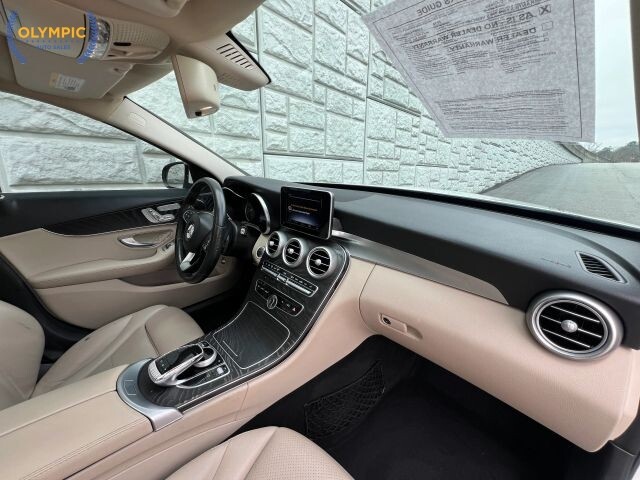 2016 Mercedes-Benz C 300 in Decatur, GA 30032 - 18112237 22